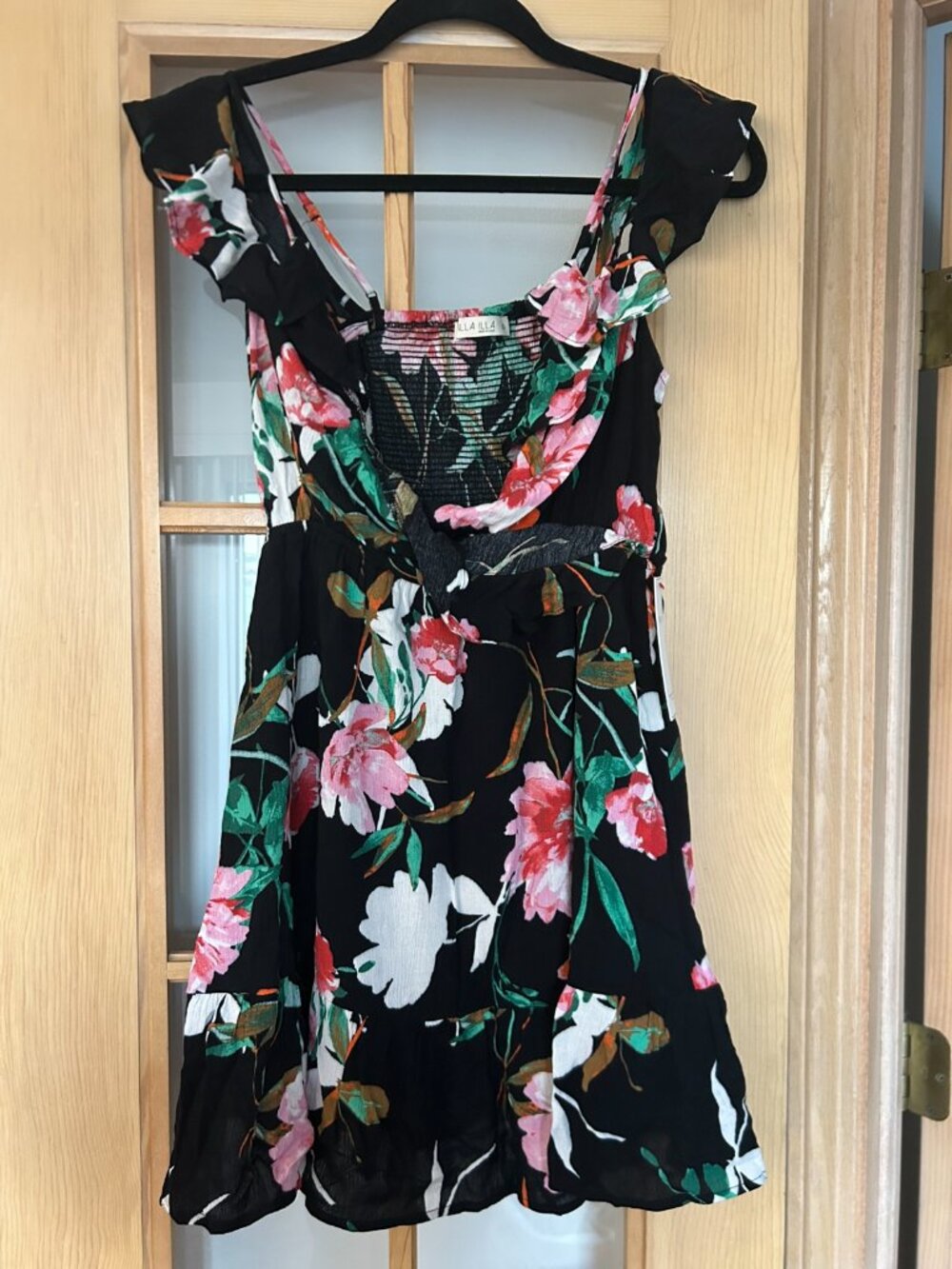 Floral Ruffle Mini Dress – Size Large - Picture 6 of 9